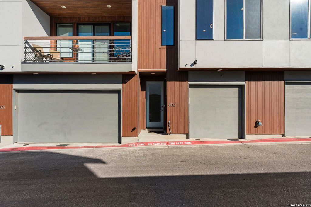 102 Tendick Unit 602, San Antonio, TX 78209