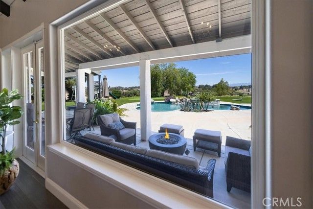 42160 Calle Barbona, Temecula, CA 92592