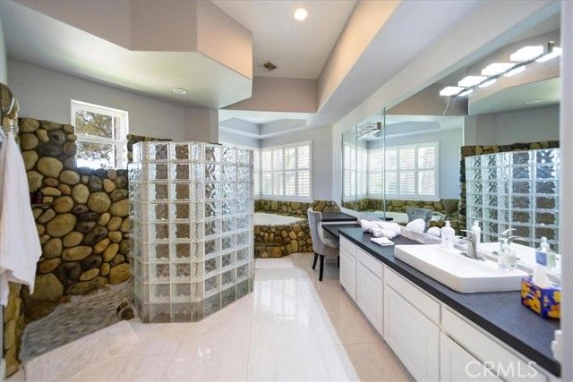 42160 Calle Barbona, Temecula, CA 92592