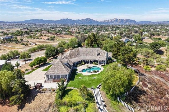 42160 Calle Barbona, Temecula, CA 92592