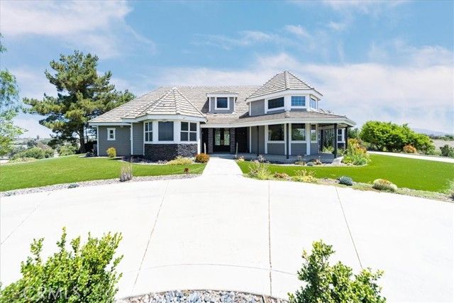 42160 Calle Barbona, Temecula, CA 92592