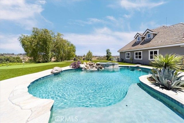 42160 Calle Barbona, Temecula, CA 92592