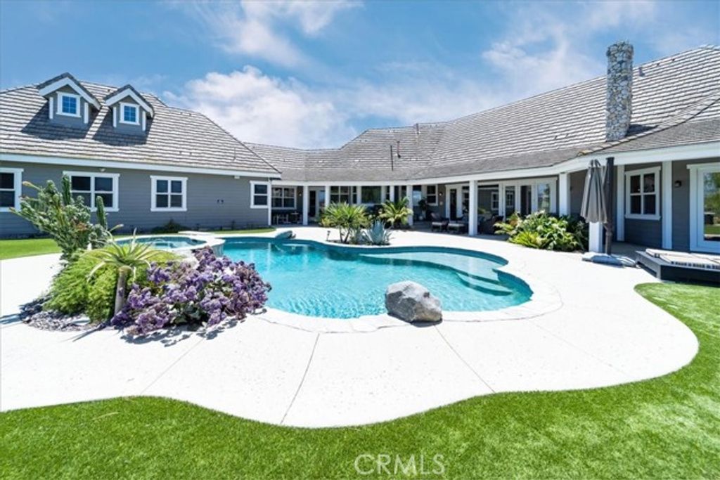 42160 Calle Barbona, Temecula, CA 92592