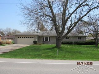 3420 Hemmeter Road, Saginaw, MI 48603
