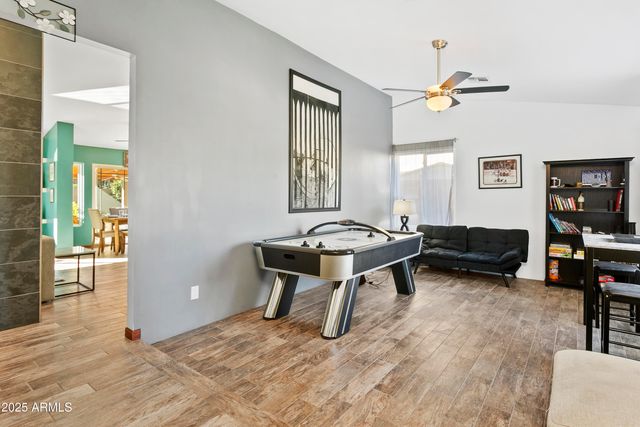 2707 E LOUISE Drive, Phoenix, AZ 85032