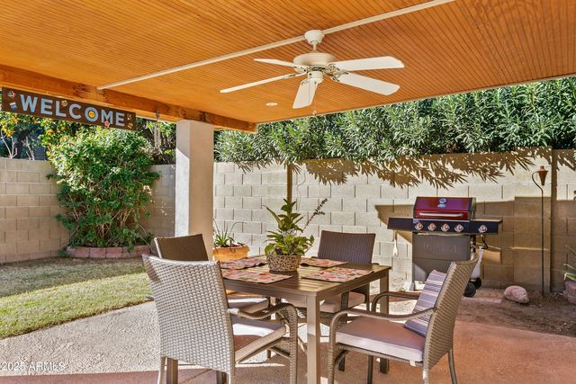 2707 E LOUISE Drive, Phoenix, AZ 85032