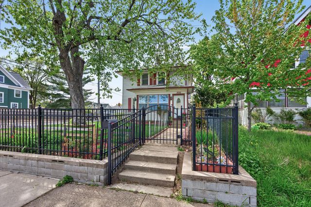 3756 10th Avenue S, Minneapolis, MN 55407