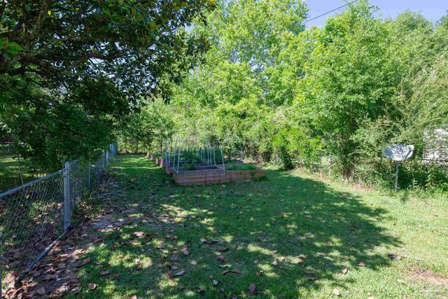 2280 S Hwy 97, Cantonment, FL 32533
