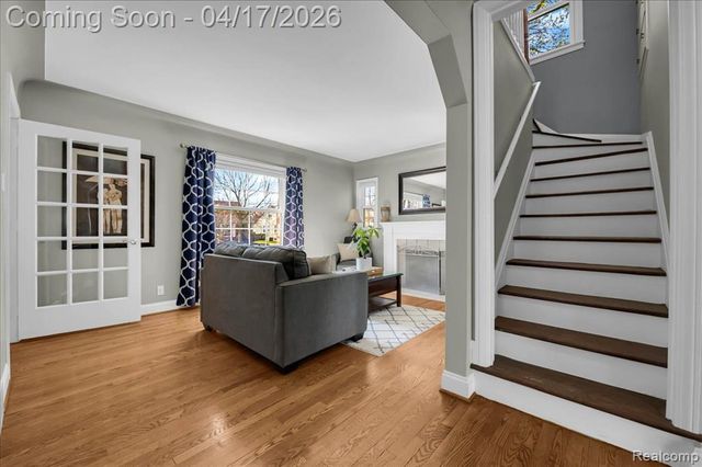 1202 Lawndale Drive, Royal Oak, MI 48067