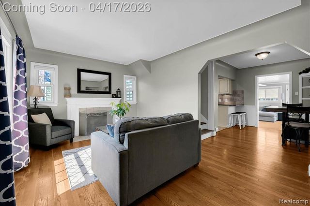 1202 Lawndale Drive, Royal Oak, MI 48067