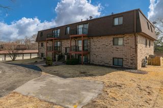 5102 25th Avenue Court 201, Moline, IL 61265