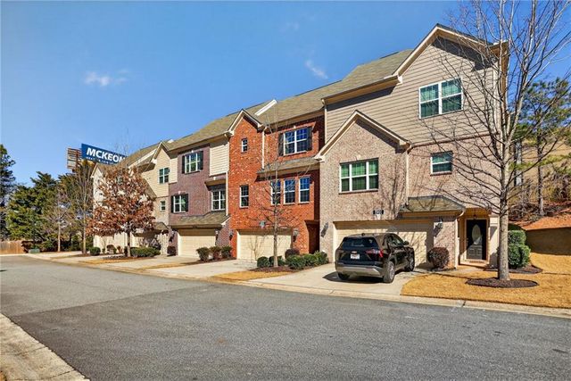 1902 Glen Ivy 19, Marietta, GA 30062