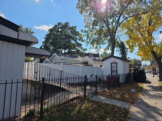 140-04 123rd Avenue, Jamaica, NY 11436