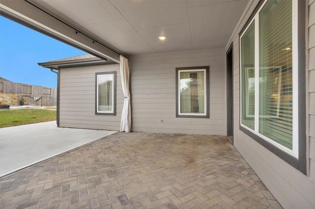 14217 Savage River Lane, Conroe, TX 77384