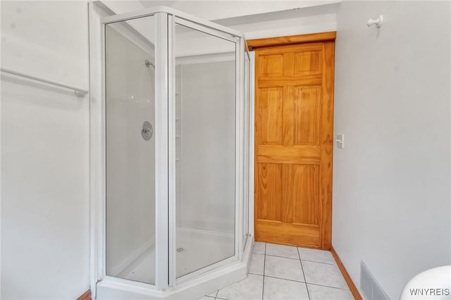 5792 Bonn Way E Way East, Great Valley, NY 14741