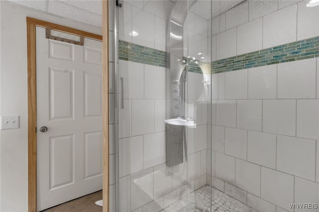 5792 Bonn Way E Way East, Great Valley, NY 14741