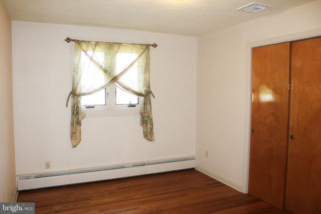 1088 DONEGAL SPRINGS RD, Mount Joy, PA 17552
