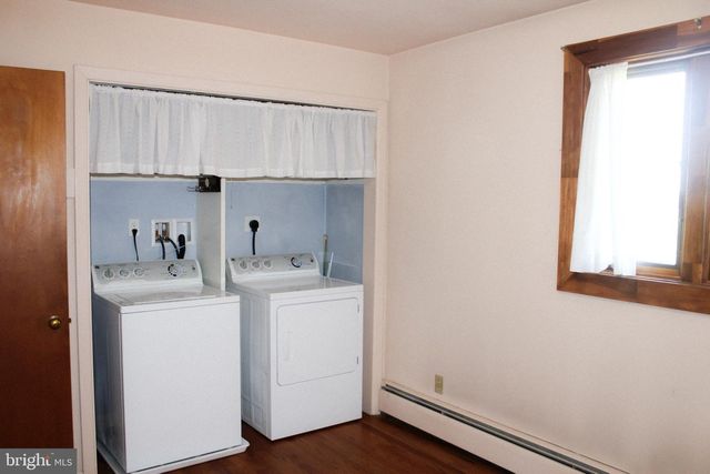 1088 DONEGAL SPRINGS RD, Mount Joy, PA 17552