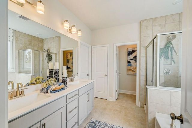 2160 Dreycott Lane, Lawrenceville, GA 30043
