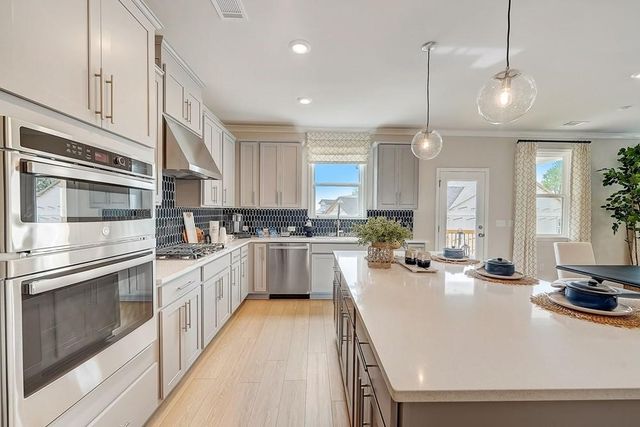 2160 Dreycott Lane, Lawrenceville, GA 30043