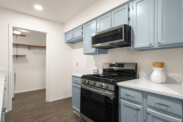 8908 Kentish CV, Austin, TX 78748