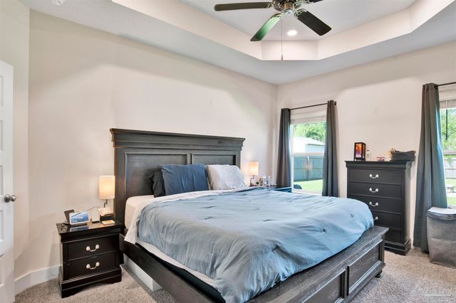 5789 Conley Ct, Pace, FL 32571