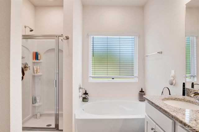 5789 Conley Ct, Pace, FL 32571