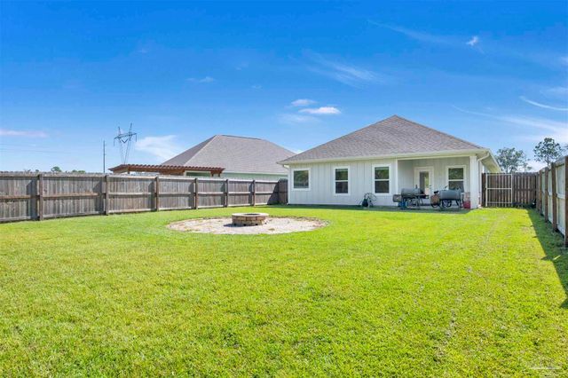 5789 Conley Ct, Pace, FL 32571