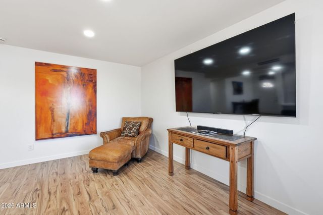 3209 W BECKER Lane, Phoenix, AZ 85029