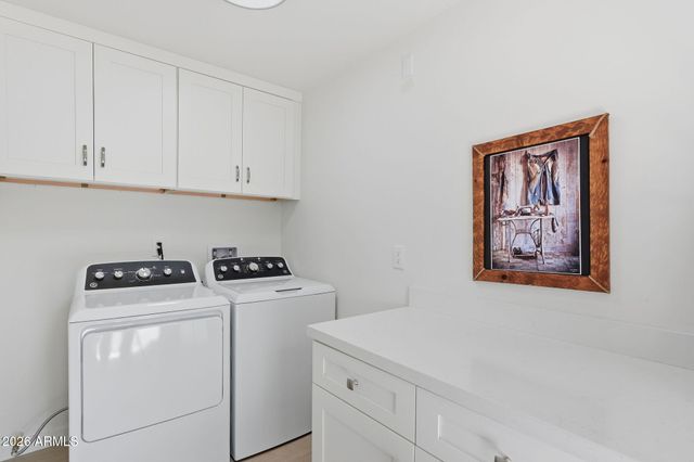 3209 W BECKER Lane, Phoenix, AZ 85029