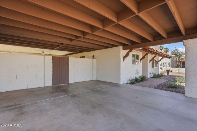 3209 W BECKER Lane, Phoenix, AZ 85029