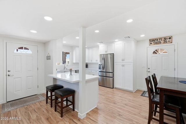 3209 W BECKER Lane, Phoenix, AZ 85029