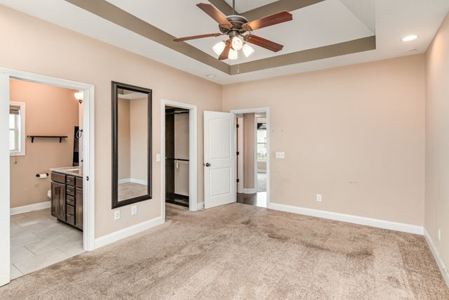 1038 Black Gum Ln, Clarksville, TN 37043