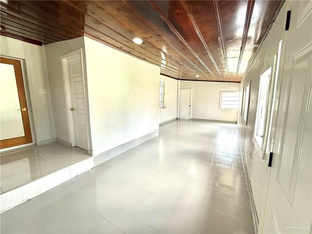 612 E Tom Landry Street, Mission, TX 78572