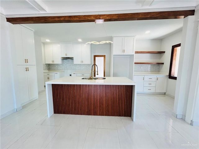 612 E Tom Landry Street, Mission, TX 78572