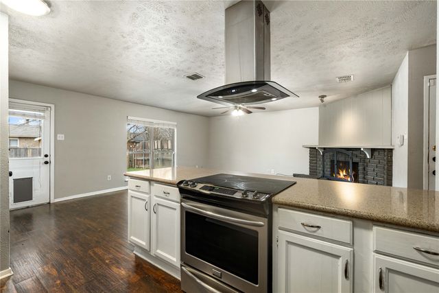 534 Windsor Drive, Allen, TX 75002