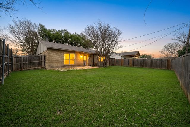 534 Windsor Drive, Allen, TX 75002