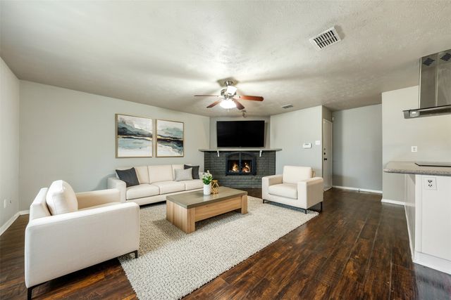 534 Windsor Drive, Allen, TX 75002