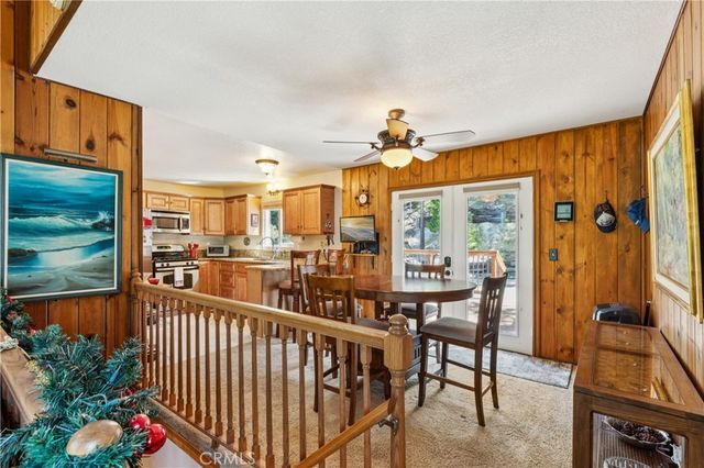 460 Pioneer Road, Lake Arrowhead, CA 92352