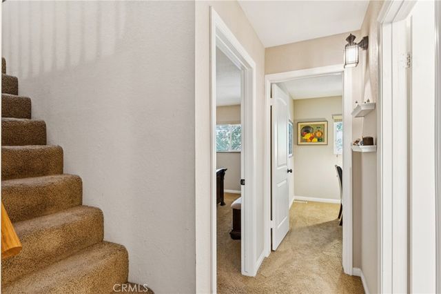 460 Pioneer Road, Lake Arrowhead, CA 92352