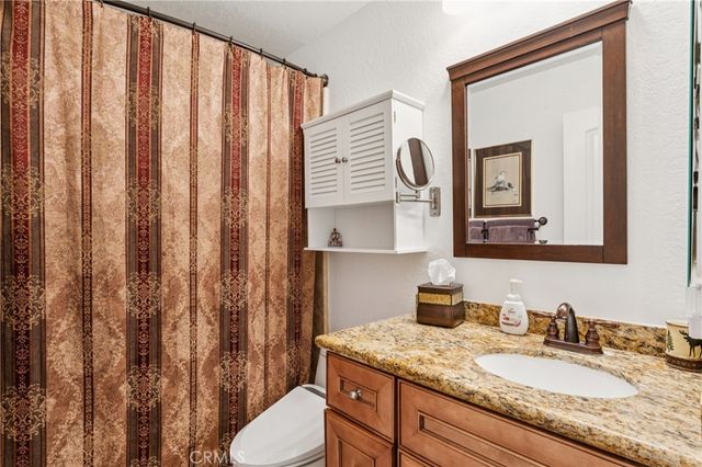 460 Pioneer Road, Lake Arrowhead, CA 92352