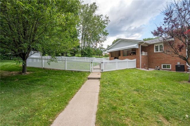 103 Chapel View Dr, Hempfield Twp, PA 15601