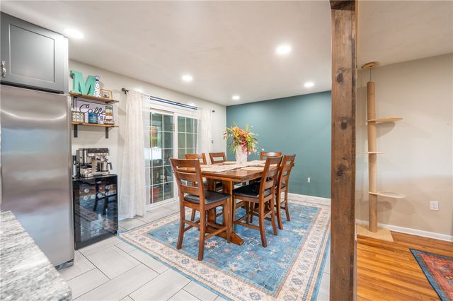 103 Chapel View Dr, Hempfield Twp, PA 15601
