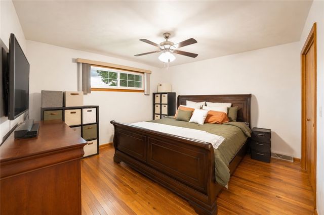 103 Chapel View Dr, Hempfield Twp, PA 15601