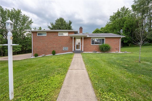 103 Chapel View Dr, Hempfield Twp, PA 15601