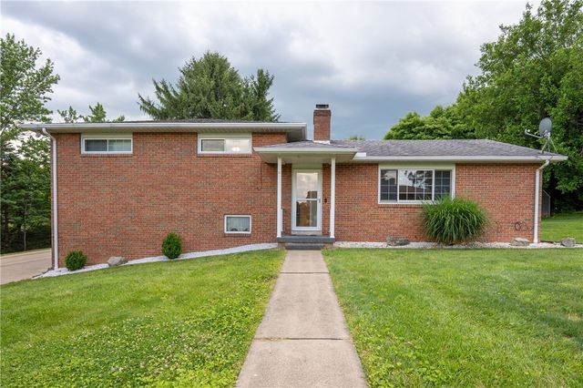 103 Chapel View Dr, Hempfield Twp, PA 15601
