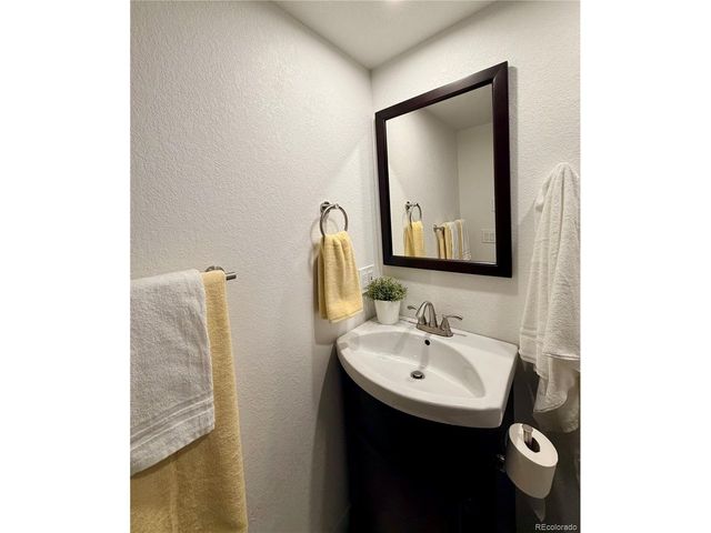 4761 S Yampa St, Aurora, CO 80015