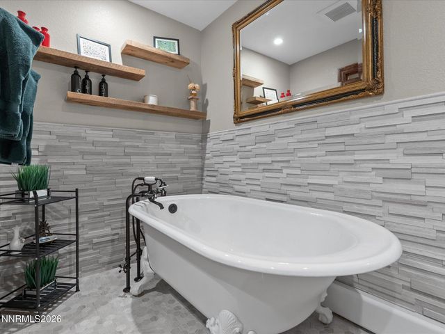 1246 Hidden Woods Drive, Glenbrook, NV 89413