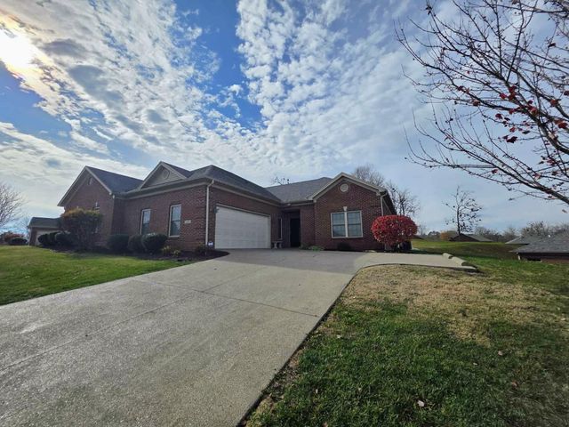 1126 Leawood Drive, Frankfort, KY 40601