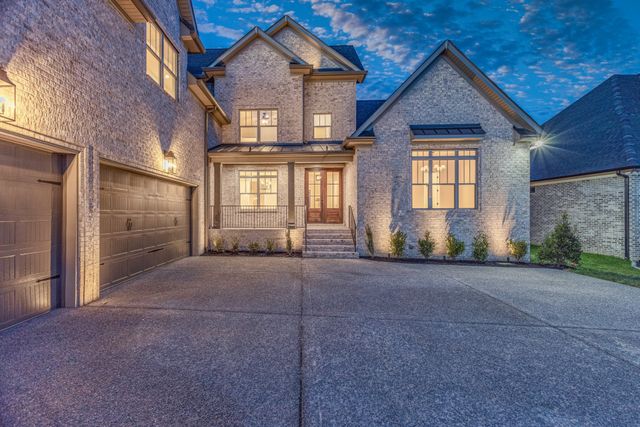 281 Bellsford Rd, Gallatin, TN 37066